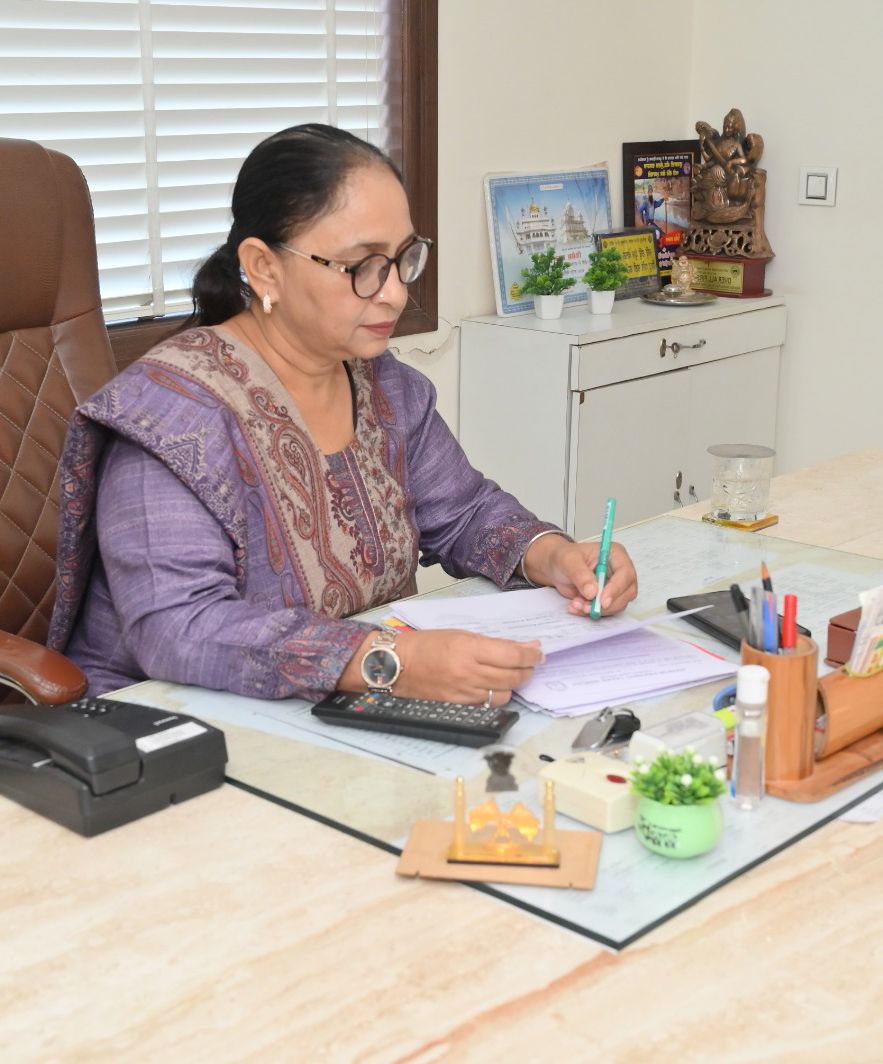 WhatsApp Image 2025 12 19 at 15 37